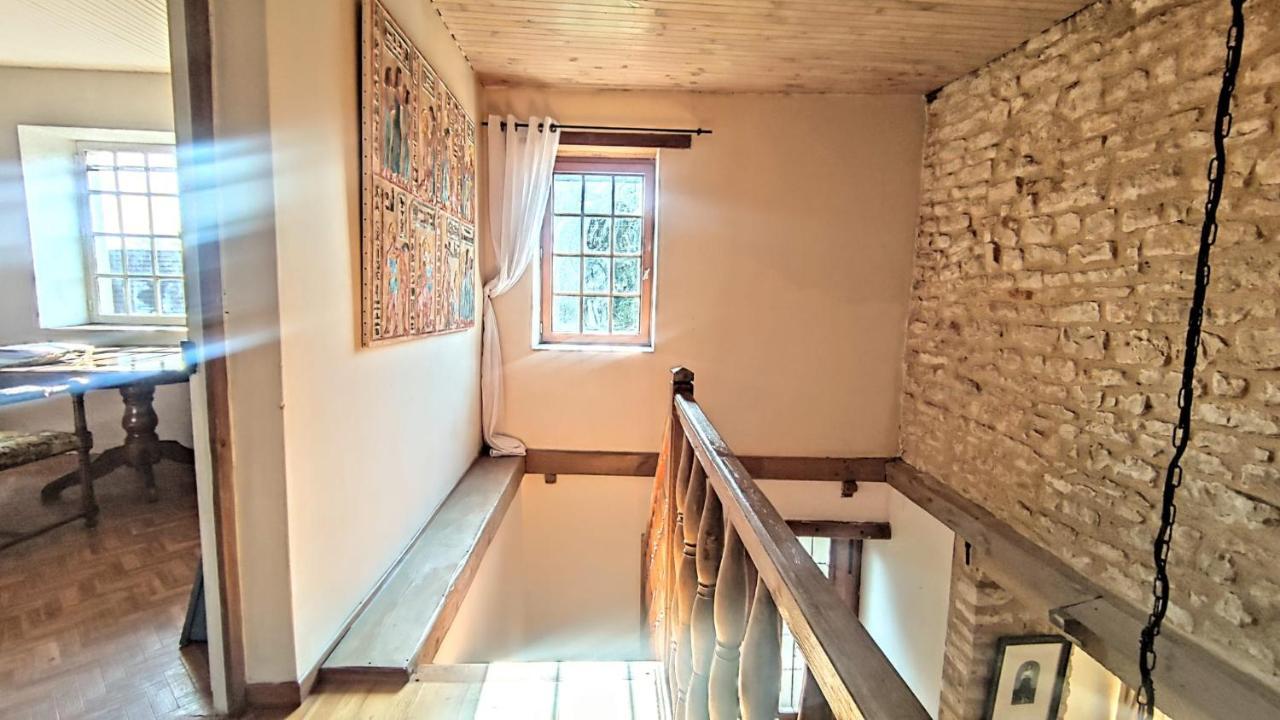 La Maison Bleue Varzy Exterior foto