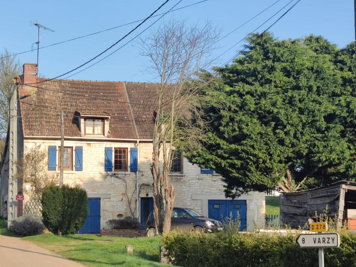 La Maison Bleue Varzy Exterior foto